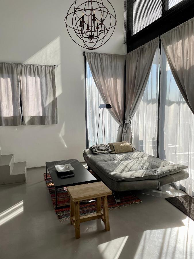 Increible Loft En Barrio Residencial Lägenhet Remedios de Escalada Exteriör bild
